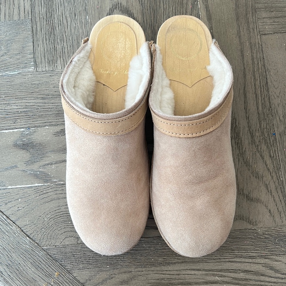 No.6 shearling lined clog.
